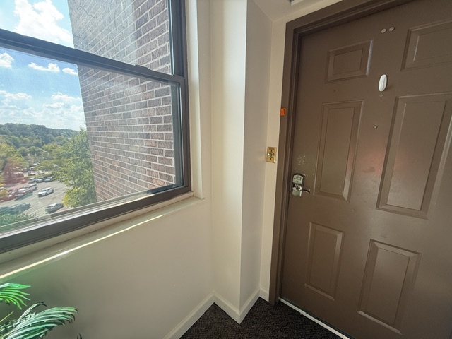 401 Regal Tower - 1